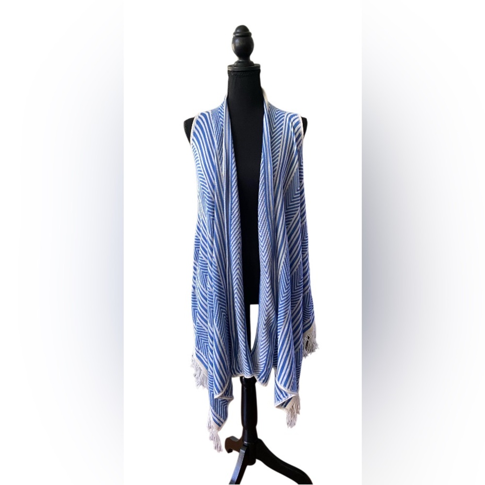 Say What: Chic Blue and White Patterned Shawl Vest with Fringe